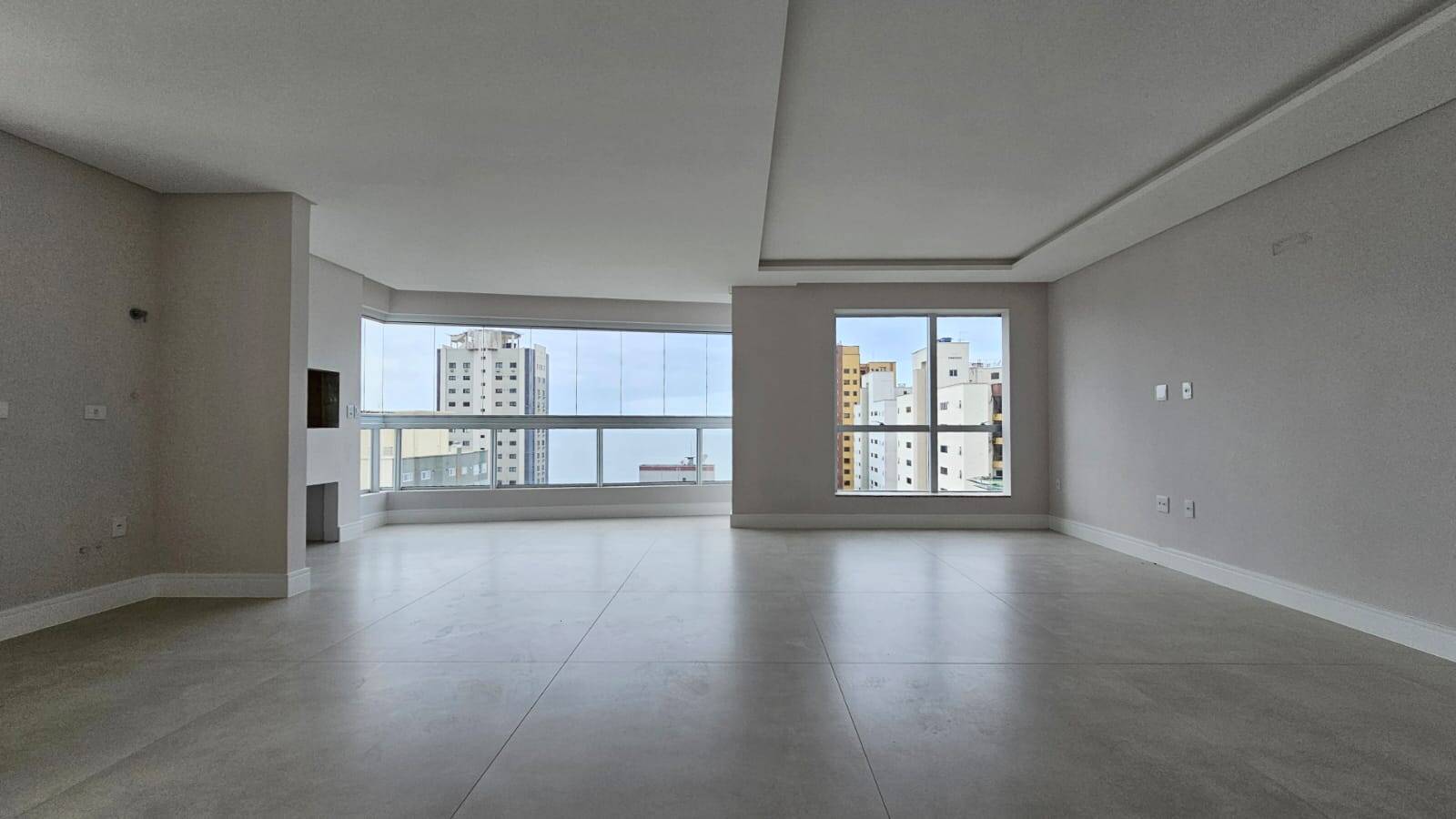 #347 - Apartamento para Venda em Balneário Camboriú - SC