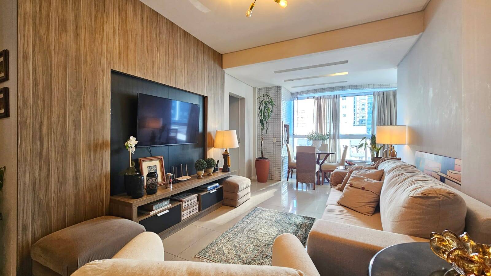 #358 - Apartamento para Venda em Balneário Camboriú - SC