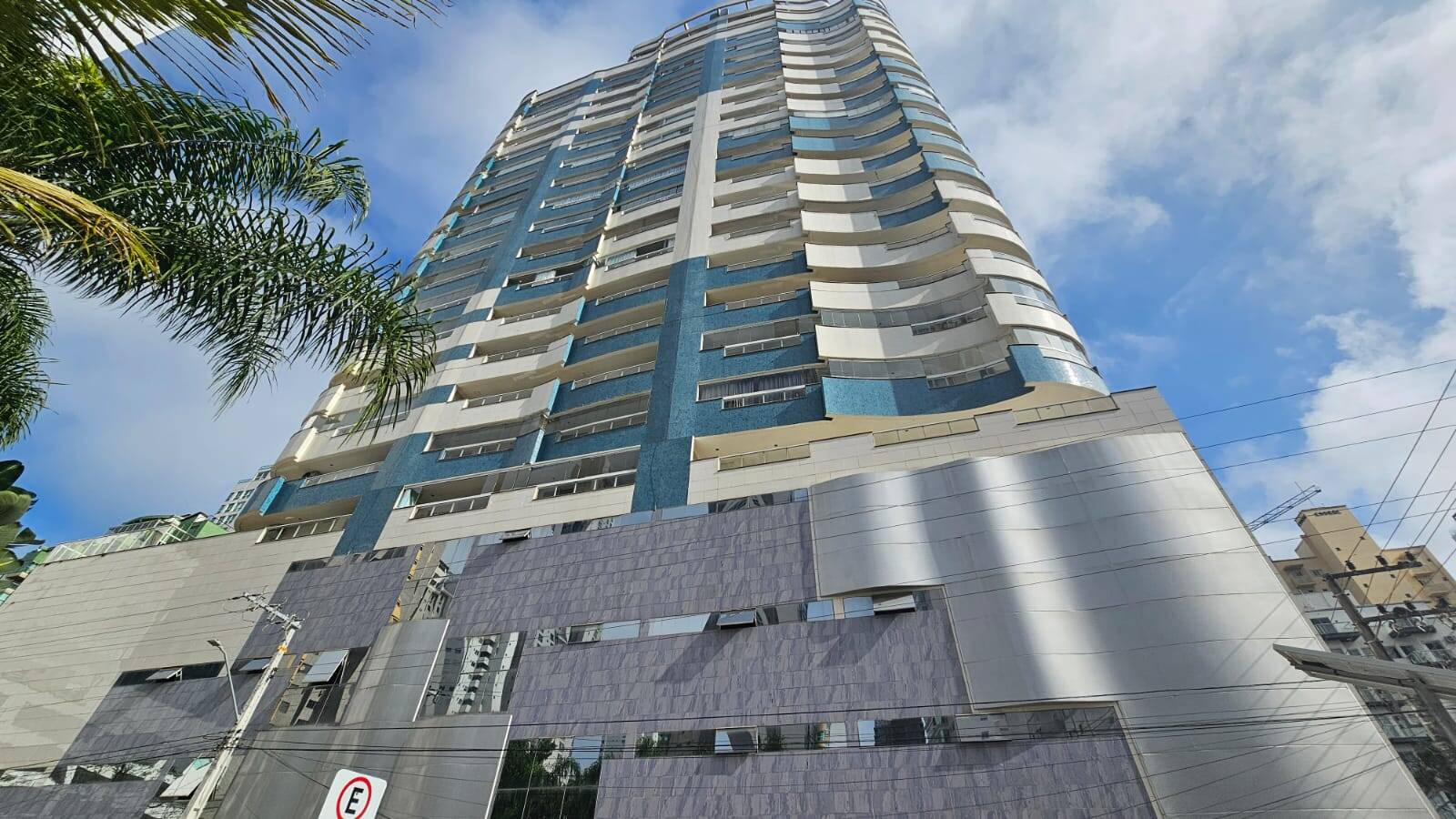 #397 - Apartamento para Venda em Balneário Camboriú - SC