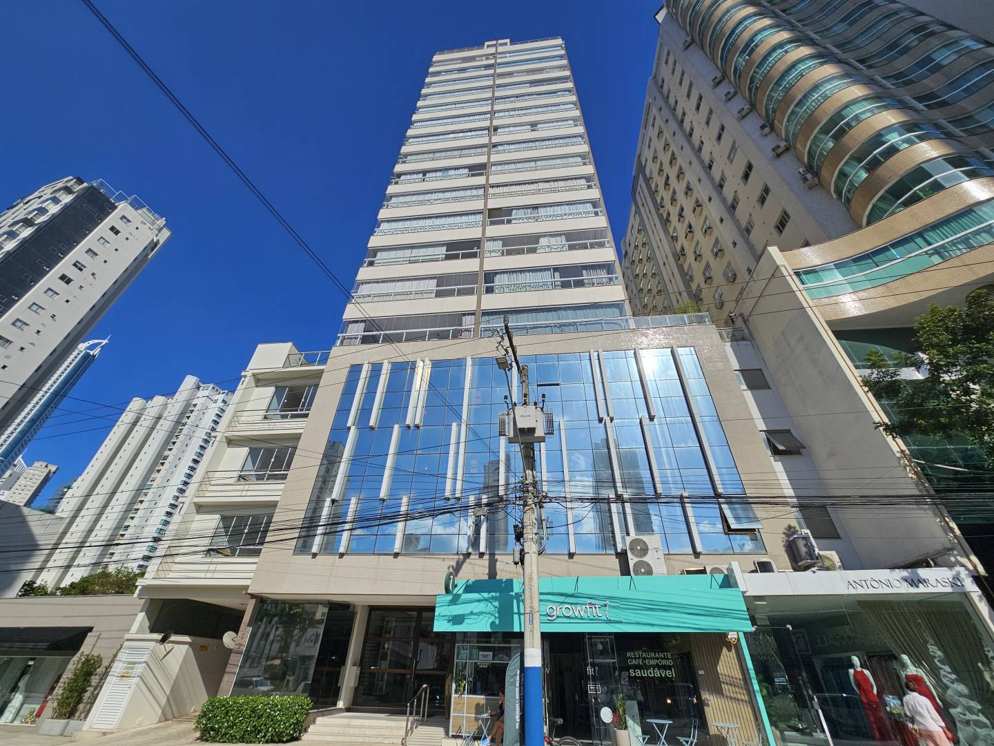 #415 - Apartamento para Venda em Balneário Camboriú - SC