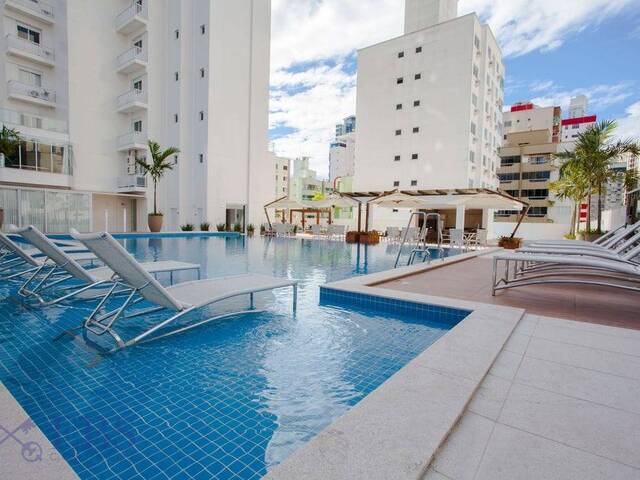 Apartamento para Venda em Balneário Camboriú - 2