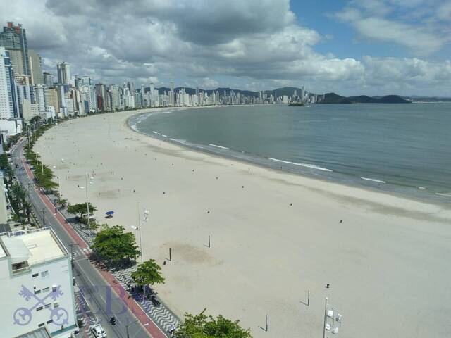 #140 - Apartamento para Venda em Balneário Camboriú - SC - 2