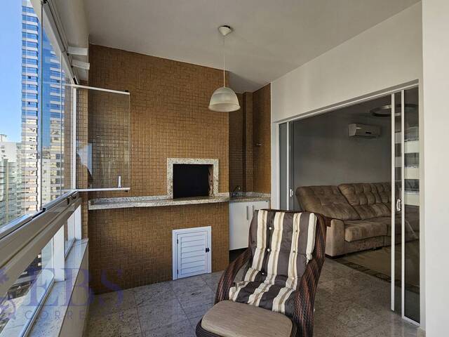 Apartamento para Venda em Balneário Camboriú - 2