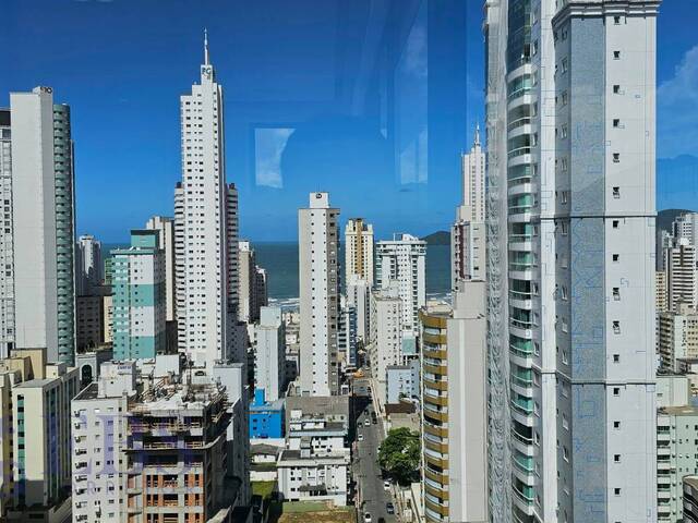 Apartamento para Venda em Balneário Camboriú - 4