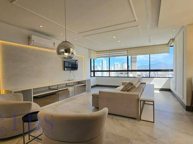 Apartamento para Venda em Balneário Camboriú - 2