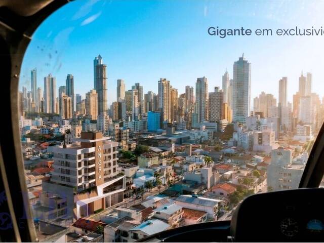 Apartamento para Venda em Balneário Camboriú - 2
