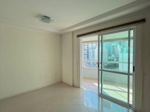 Apartamento para Venda em Balneário Camboriú - 4