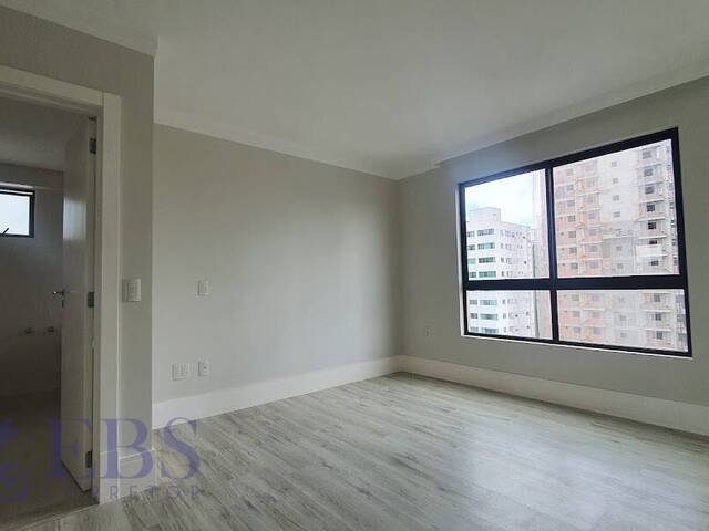 Apartamento para Venda em Balneário Camboriú - 4